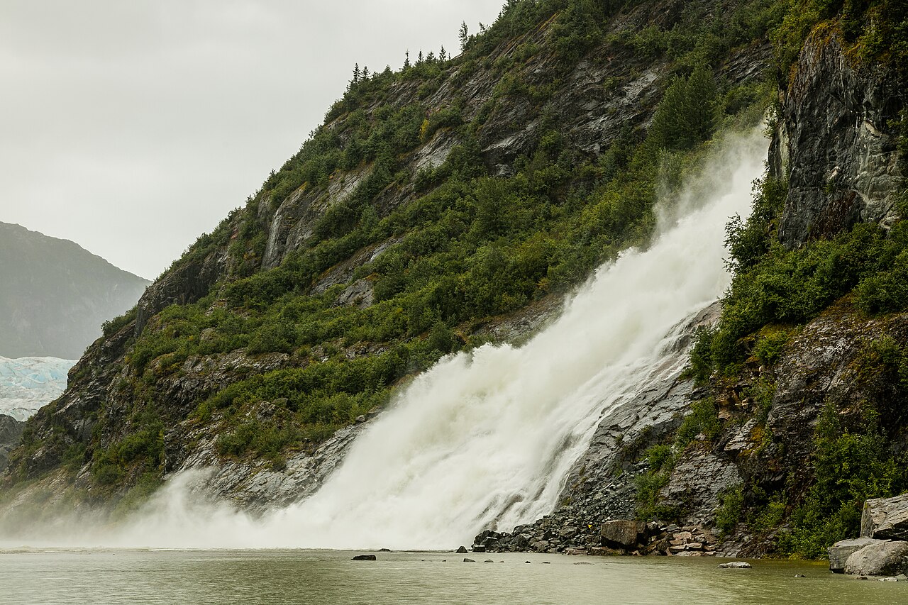 Nugget Falls